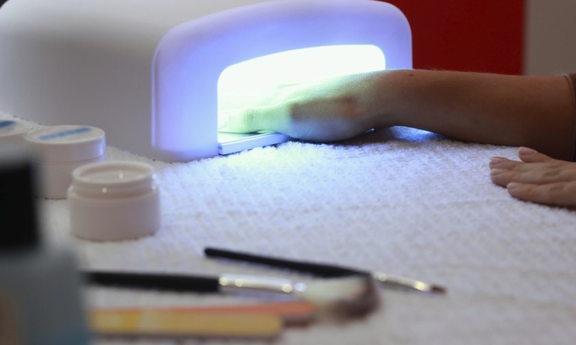 10 Facts about UV Nail Lamps