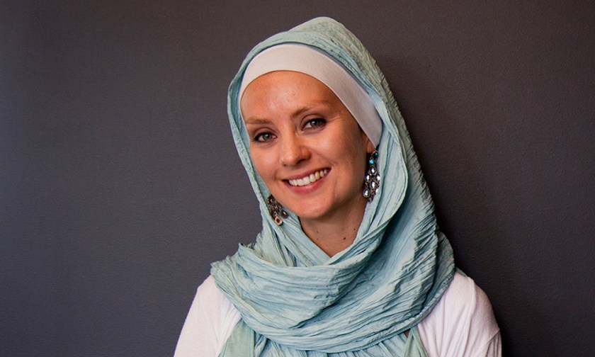 Dr Susan Carland Talks Halal Beauty
